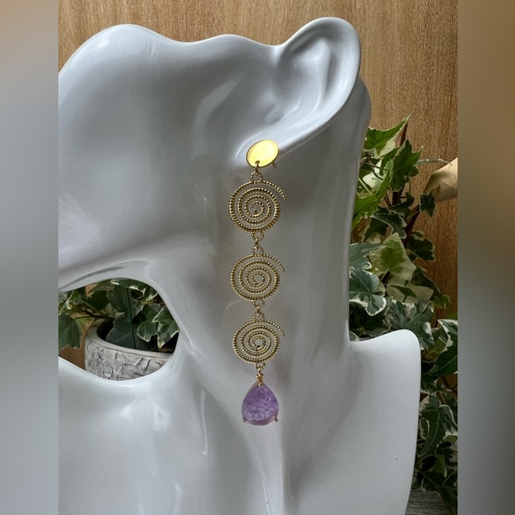 Elegant Art Deco-Inspired Dangle Statement Earrings- Gown Stylish Earrings - Picture 7 of 12